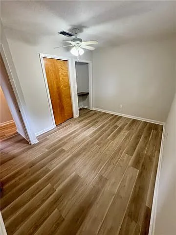 128 Phyllis Ct — Photo 11