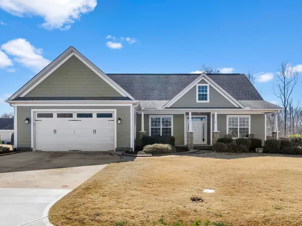 305 Grandy Ct, Greer, SC 29651
