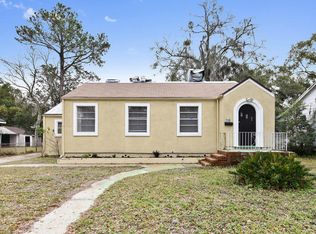 7135 W Lucky Dr, Jacksonville, FL 32208