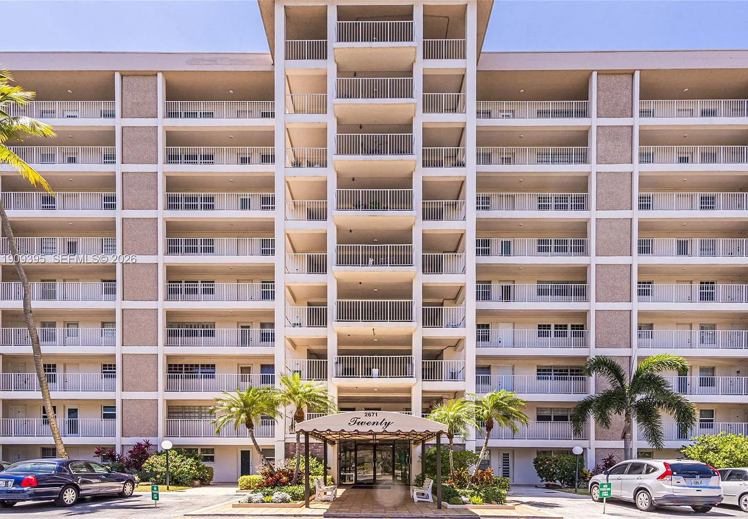 No 20 Palm-Aire Country C — Photo 2