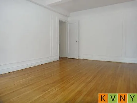 Rented by KVNY Soho | media 23