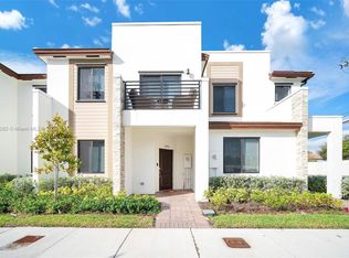 21452 NE 3rd Path #21452, Miami, FL 33179