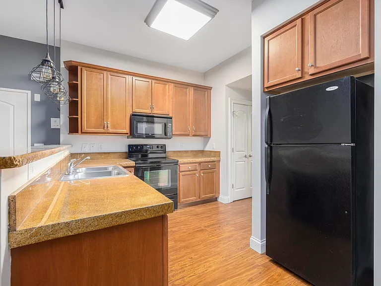 116 Tipton St #214 — Photo 8