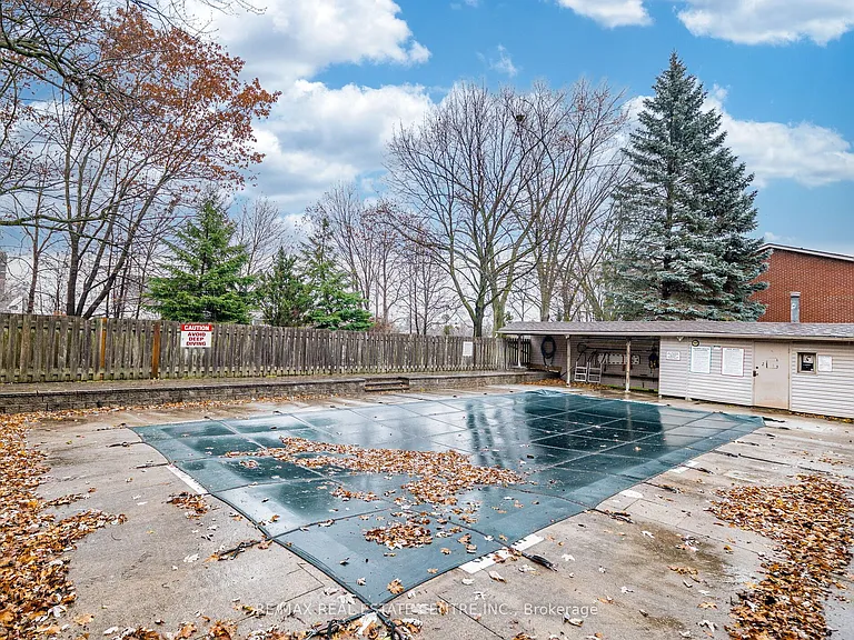 49 Rhonda Rd #121 — Photo 50