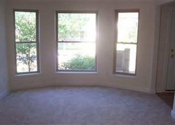 4th image of 2164 W 98th St #101