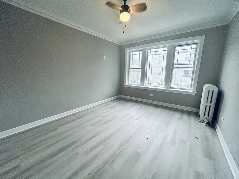 5005 N Harding Ave #5011-3 — Photo 4
