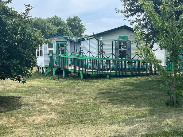 302 Van Buren St, Clearfield, IA 50840