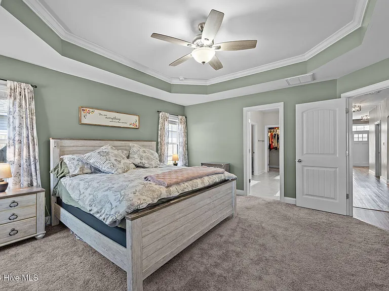 878 Stormy Gale Ln — Photo 17