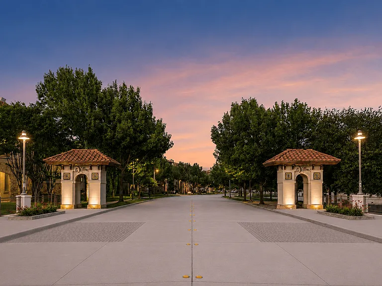 La Villita Lakeside and Landings — Photo 49