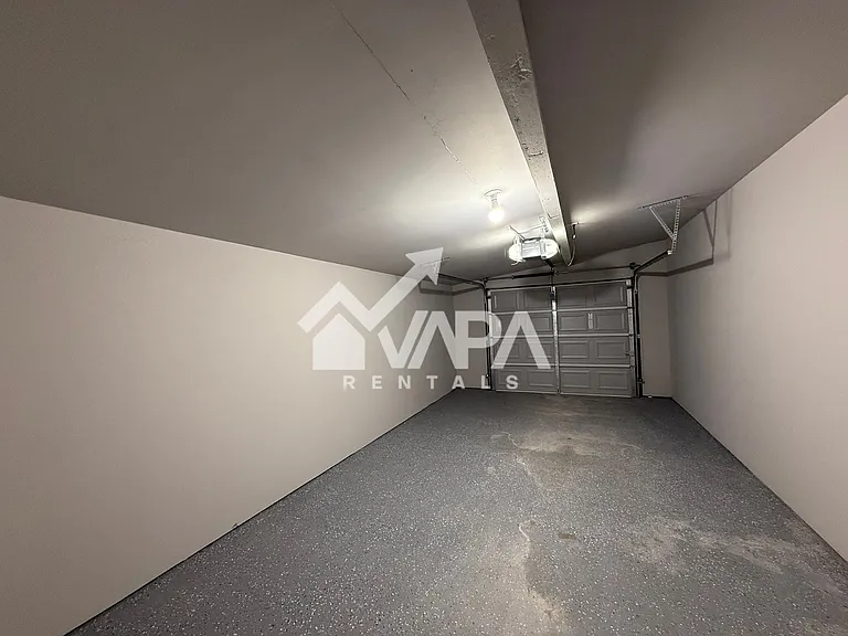 230 Craigmont Ln — Photo 18