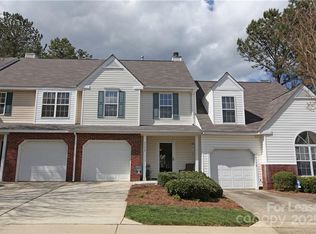 4552 Panther Pl, Charlotte, NC 28269