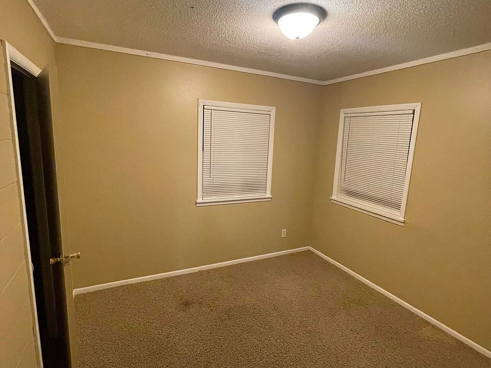 2016 South English Street 3 2016 S English St Pittsburg KS Zillow