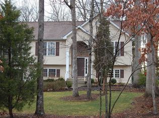 121 Patrick Henry Ct, Locust Grove, VA 22508