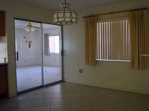 4th image of 639 La Jolla Ave