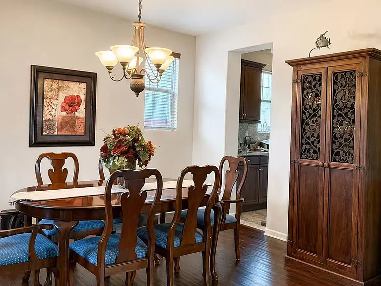 1838 Sheridan Way — Photo 3