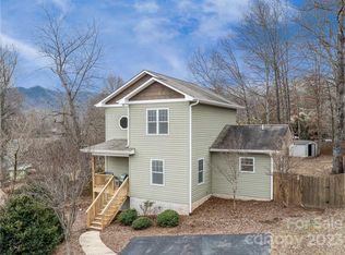 10 Jubilee Cir, Black Mountain, NC 28711