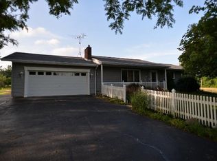 10407 Clinton Rd, Manchester, MI 48158