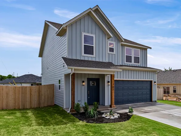 702 Perkins Ct, Granbury, TX 76048