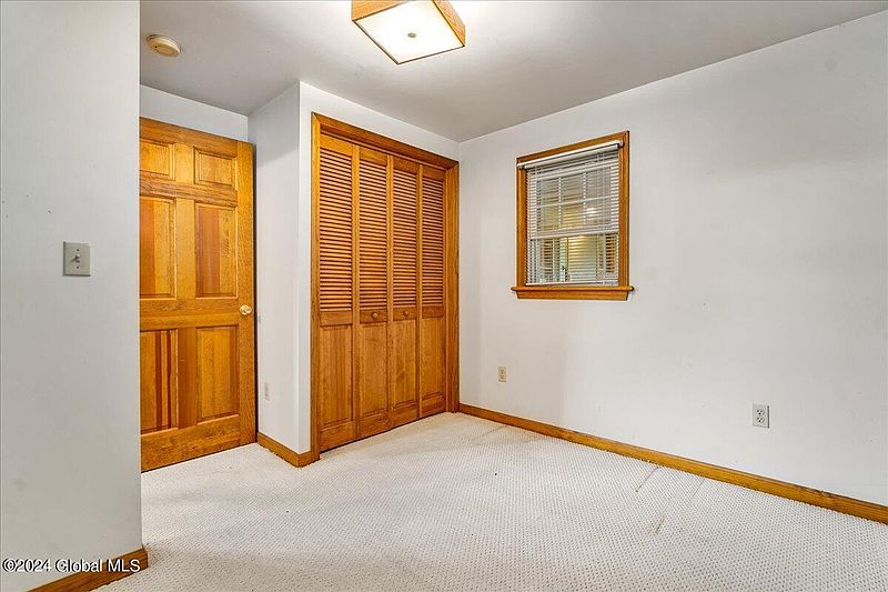 5th image of 12 Hemple Place