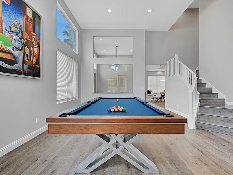 2239 Le Conte Ave — Photo 6