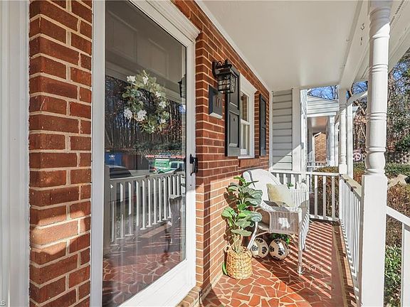 2nd image of 17 Brandy Dr