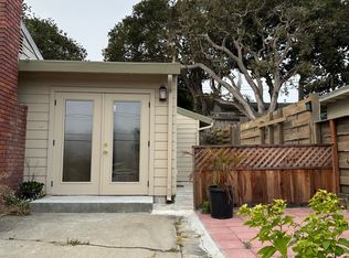 989 Via Verde, Del Rey Oaks, CA 93940