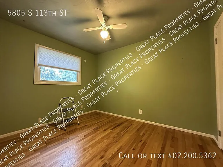 5805 S 113th St — Photo 11