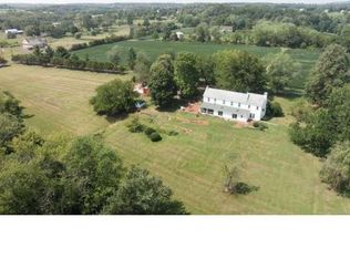 1057 Kellers Church Rd, Ottsville, PA 18942