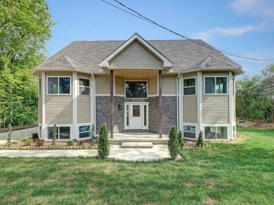 2019 Chalmers Dr, Ann Arbor, MI, 48104