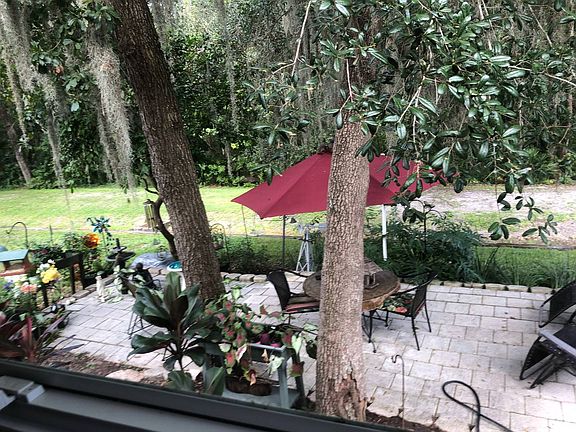 4th image of 10308 Oak Forest Dr