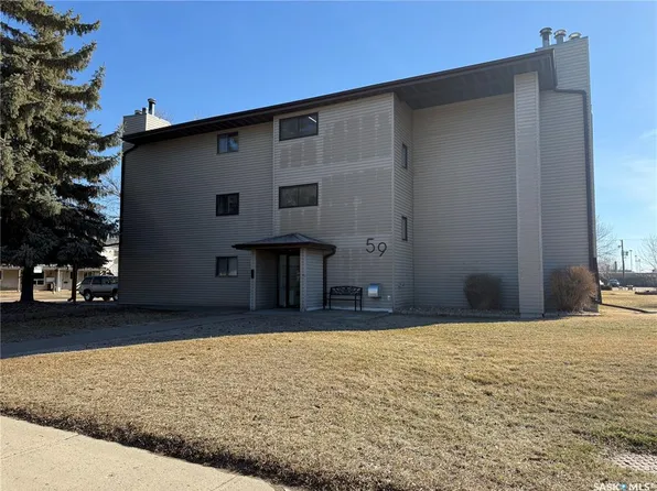UNIT 101C-59 Wood Lily DRIVE, Moose Jaw, SK S6J 1E9
