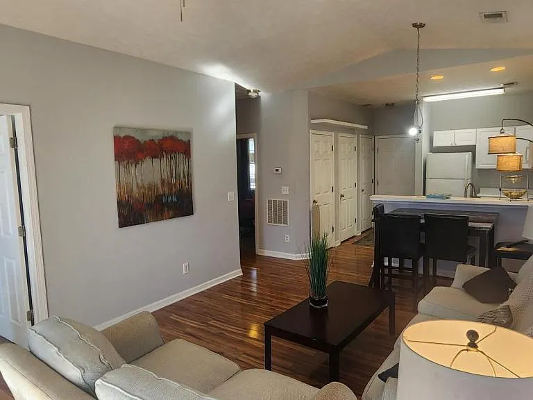 476 River Oaks Dr #64L — Photo 11