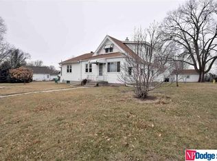 7502 S 28th St, Bellevue, NE 68147