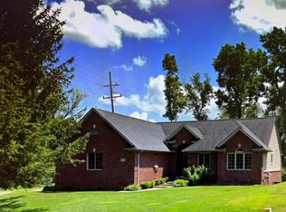 10295 Northridge Ct, White Lake, MI 48386