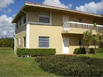 1st image of 10029 Twin Lakes Dr