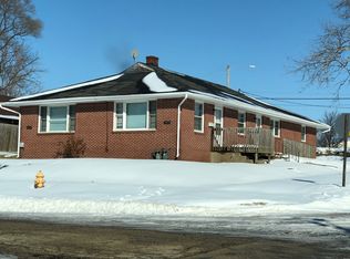 2303 Elm St, Rockford, IL 61102
