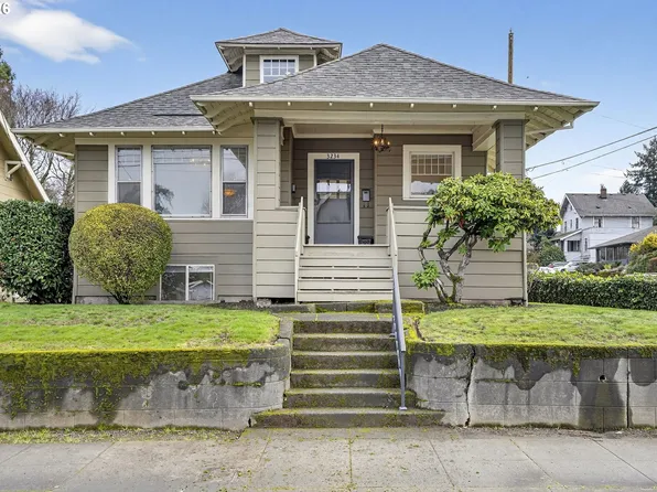 3234 SE Cesar E Chavez Blvd, Portland, OR 97202