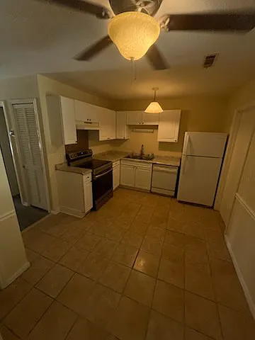 103 Kimeran Ln #B — Photo 3
