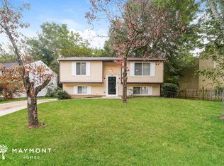 2130 Scarbrough Dr, Stone Mountain, GA 30088