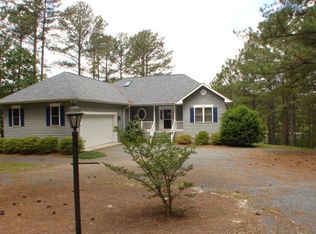30320 Eastlake Rd, Wagram, NC 28396