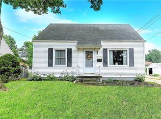 1865 Evergreen Ave, Akron, OH 44301