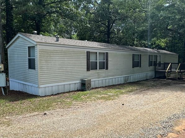116 Chris Dr