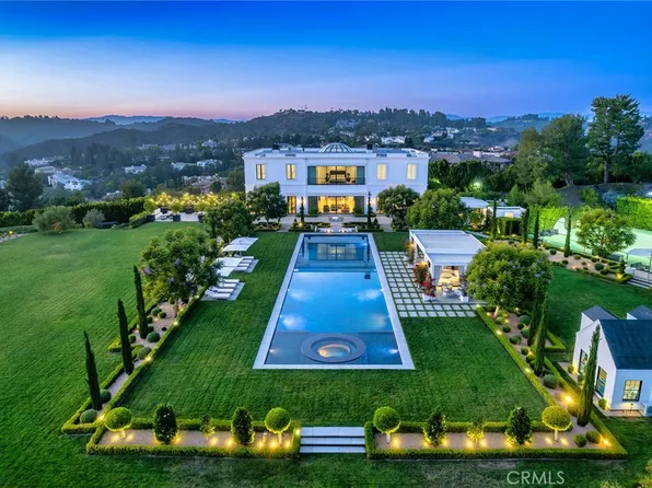 2100 Stratford Cir, Los Angeles, CA 90077