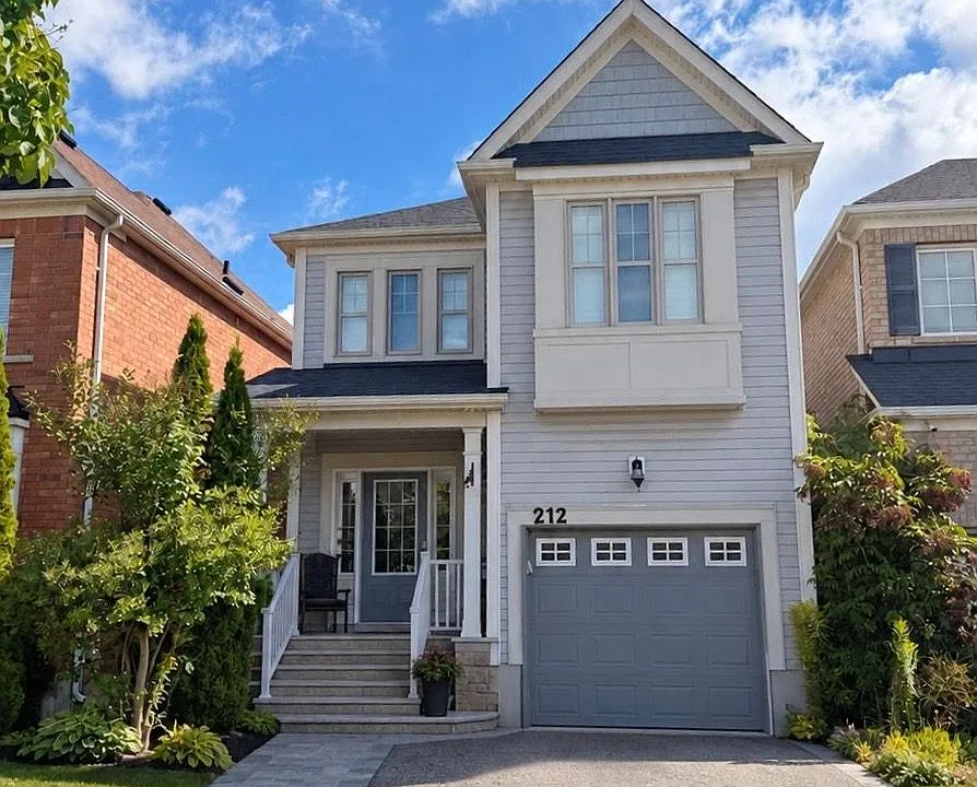 212 Armstrong Cres E #UPPER LEVEL MAIN