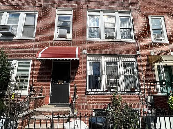 2807 Brighton 8 St, Brooklyn, NY 11235