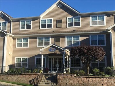 100 Woodcrest Lane #109, Mount Kisco, NY, 10549