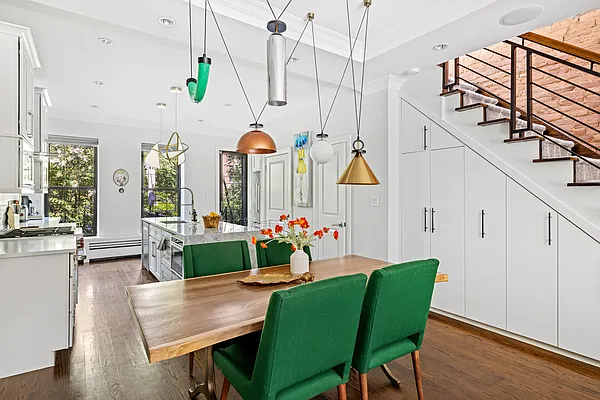 Sold by Compass | media 4