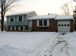 8393 Warbler Way, Liverpool, NY 13090