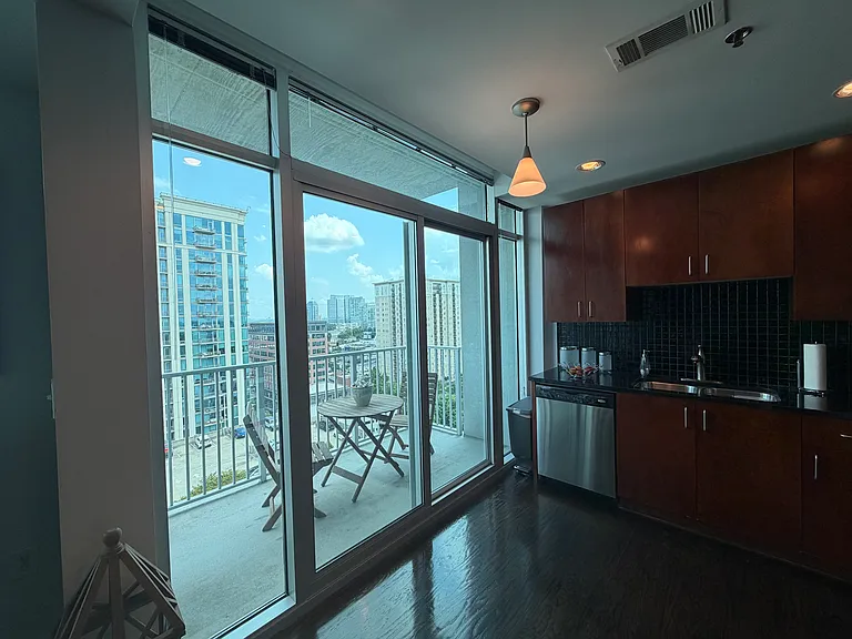 250 Pharr Rd #1501 — Photo 6