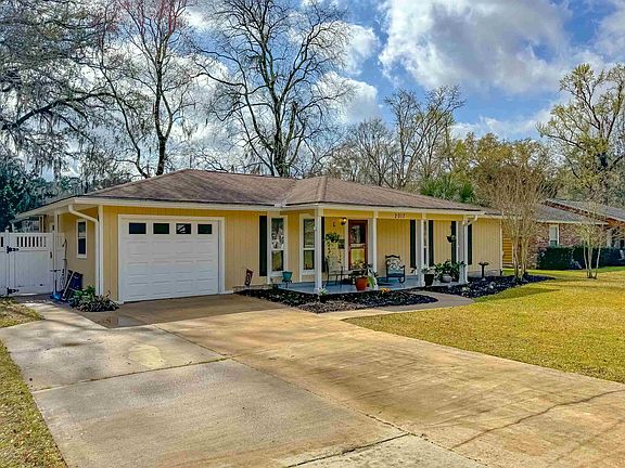 3rd image of 2017 Faulk Dr